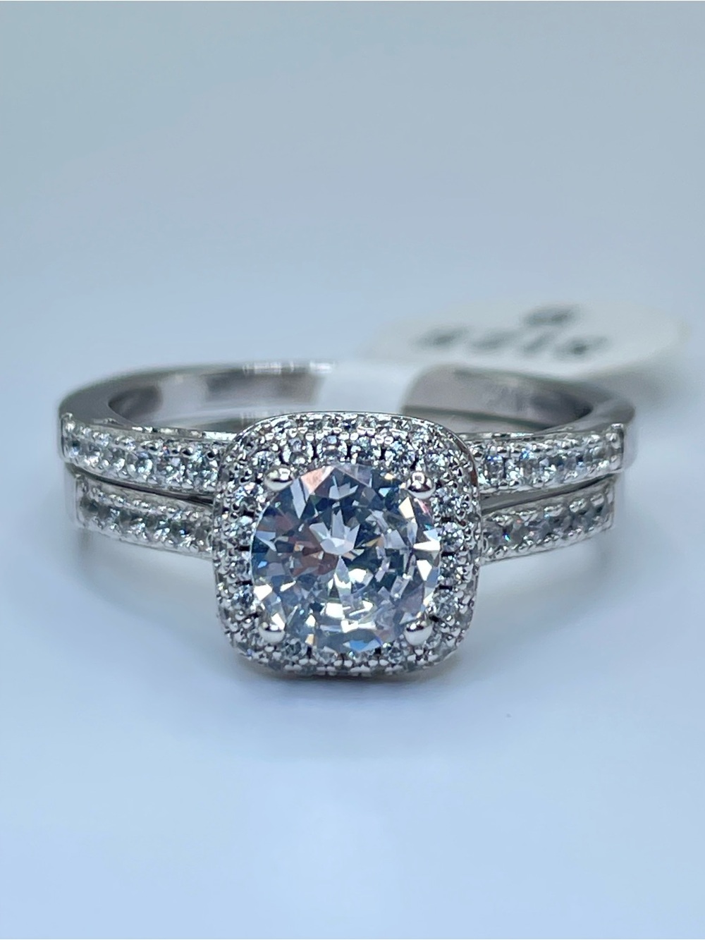 Elegant 925 Sterling Silver Clear CZ Cushion Halo Bridal Ring Set Size 9